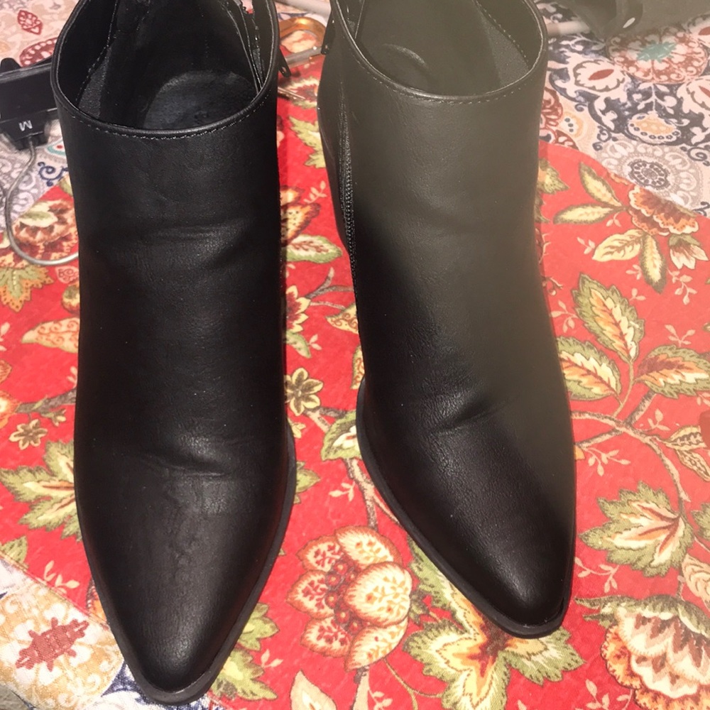 Black boots